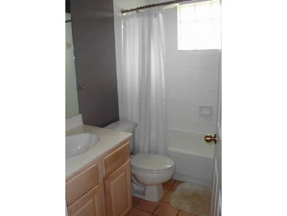 Photo of 2000 Ganton