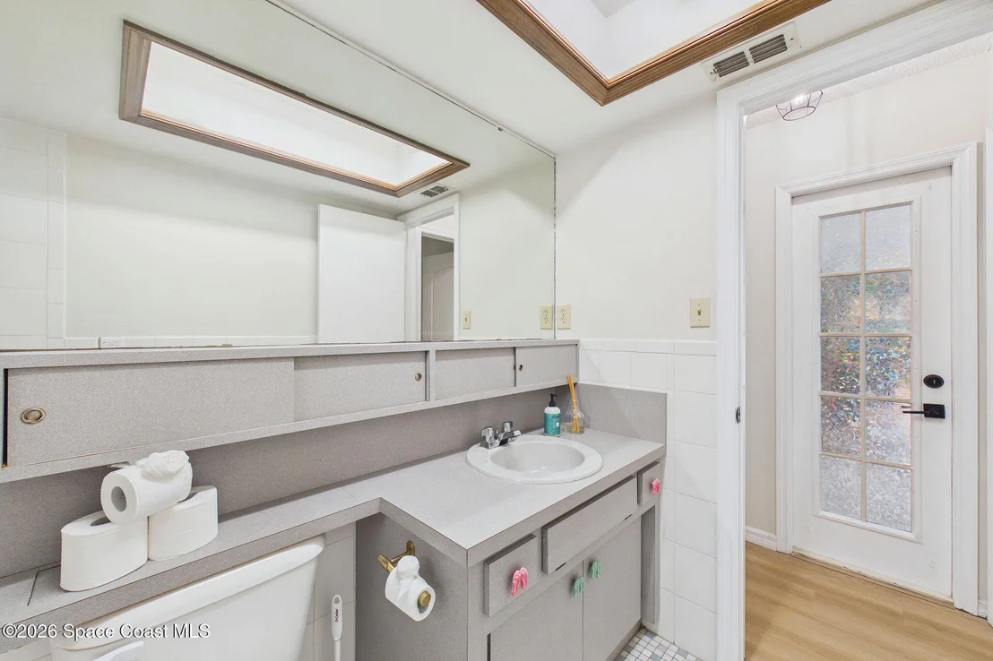 Photo of 4230 Lee Hall Place