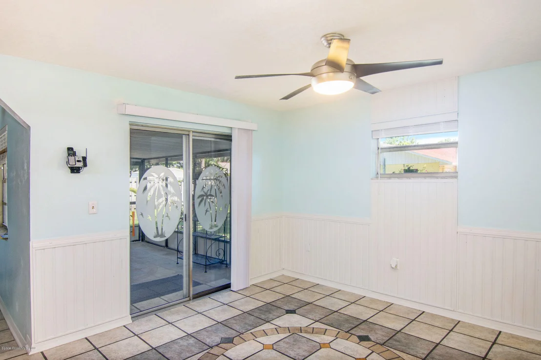 Photo of 1546 Spruce Road