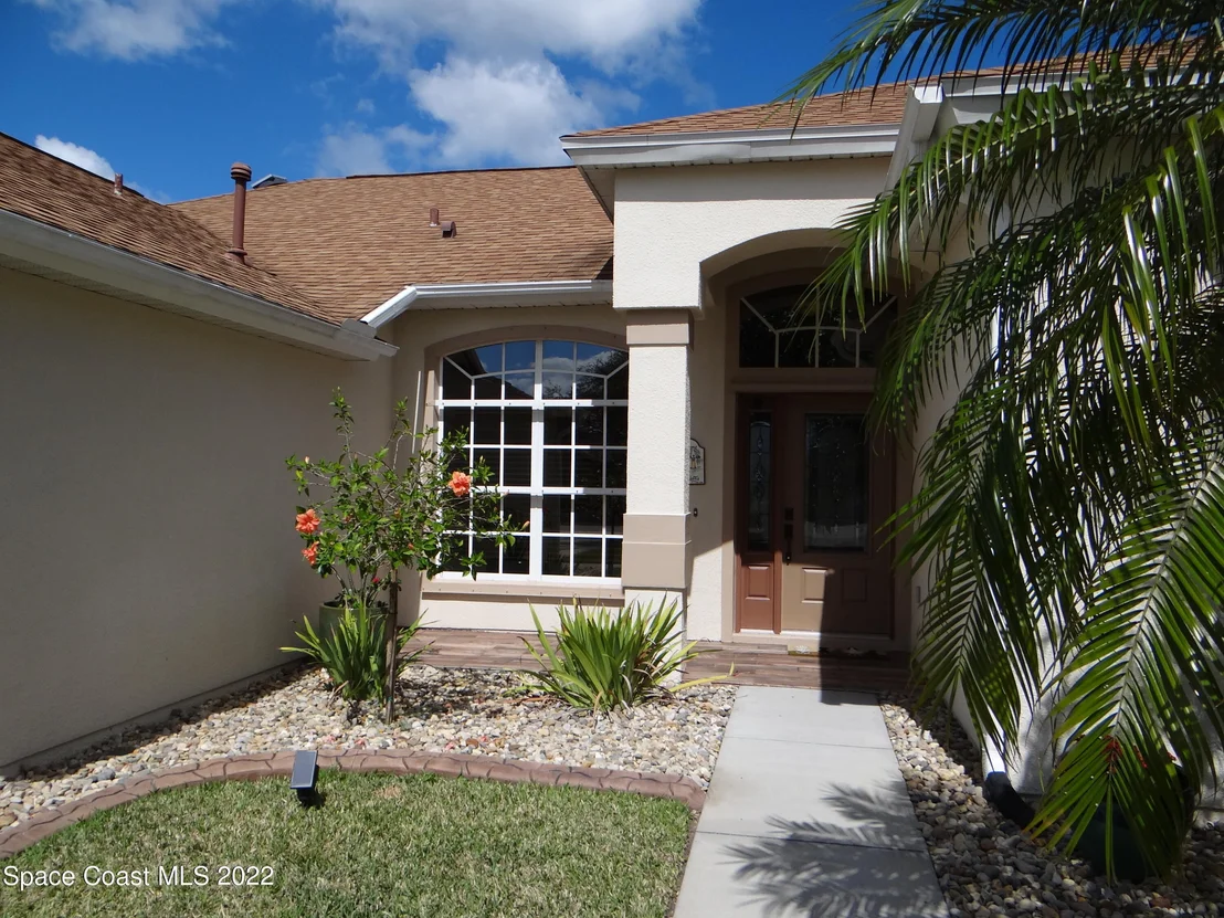 Photo of 3100 Huntleigh Way