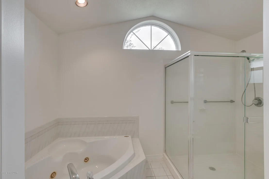 Photo of 2035 Grant Road