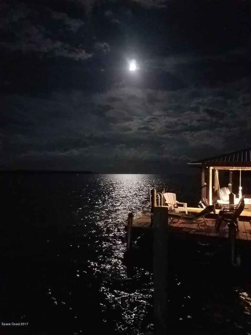 Photo of Unit 0 at 13 Vip Island