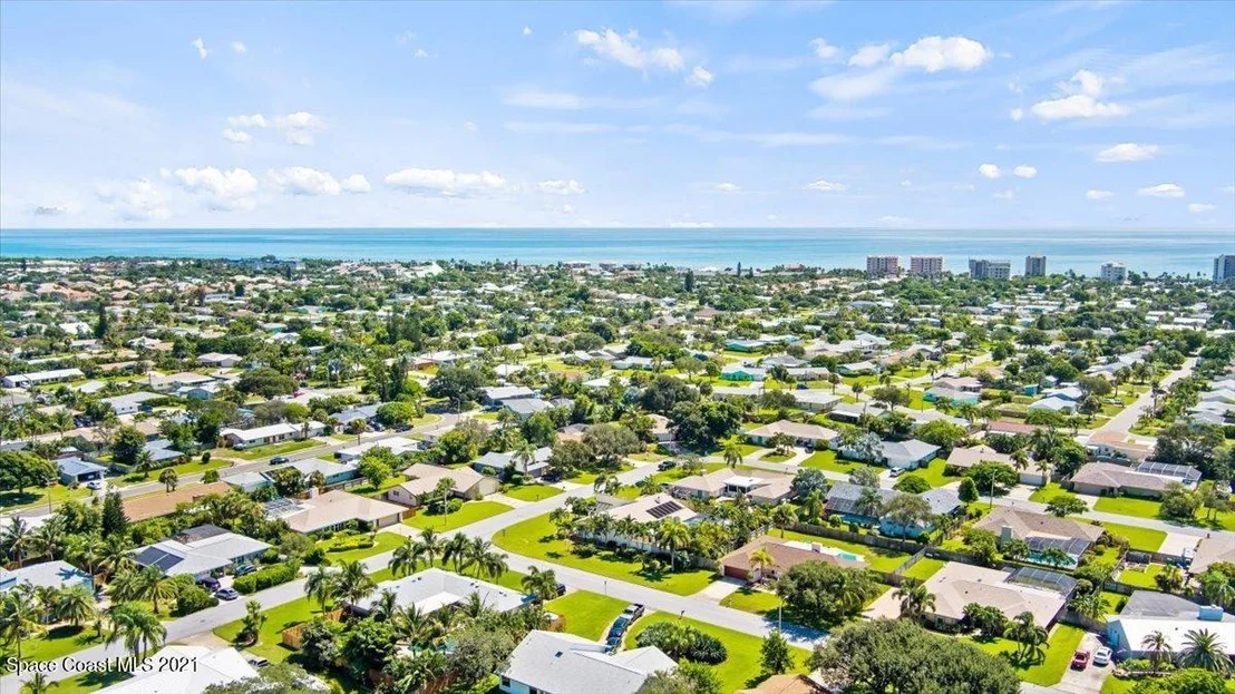 Photo of 528 Solitaire Palm Drive
