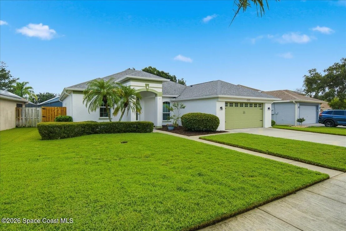 Photo of 1571 Sun Gazer Drive