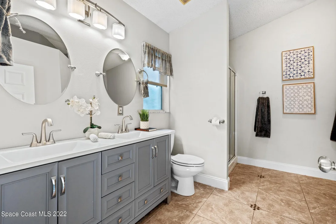 Photo of 524 Sedgewood Circle