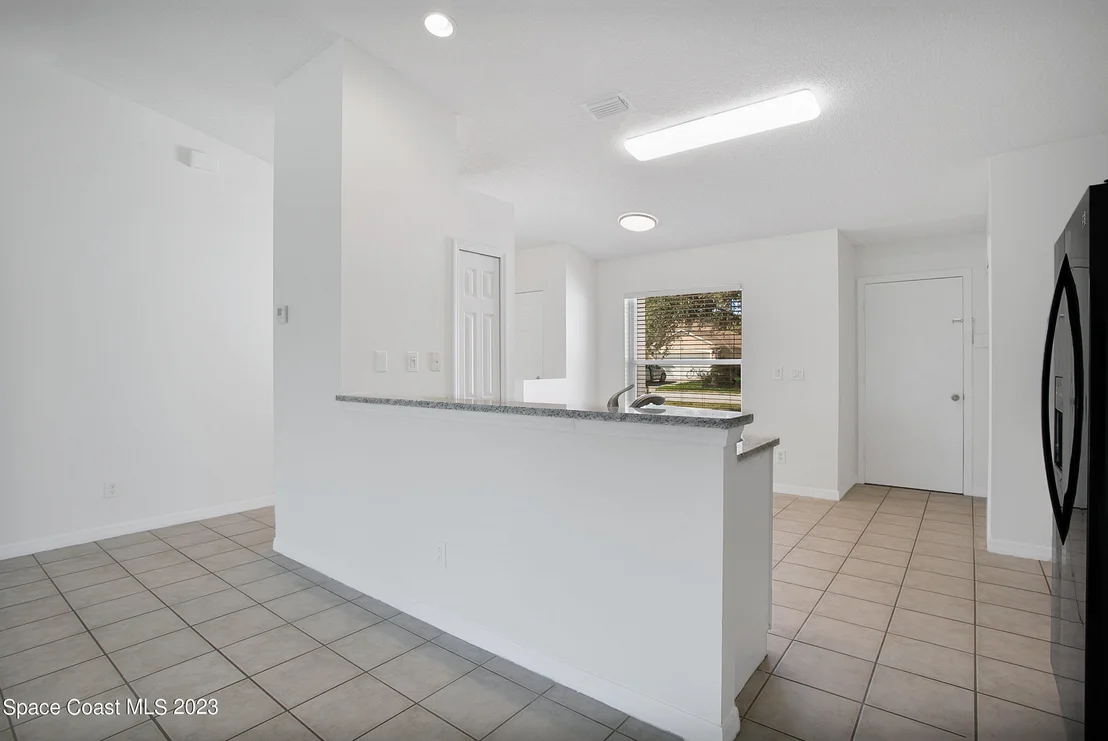 Photo of 1019 Jacaranda Circle