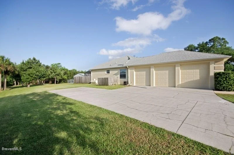 Photo of 7546 Windover Way