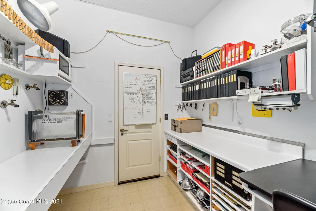 Photo of 176 Bayshore Drive