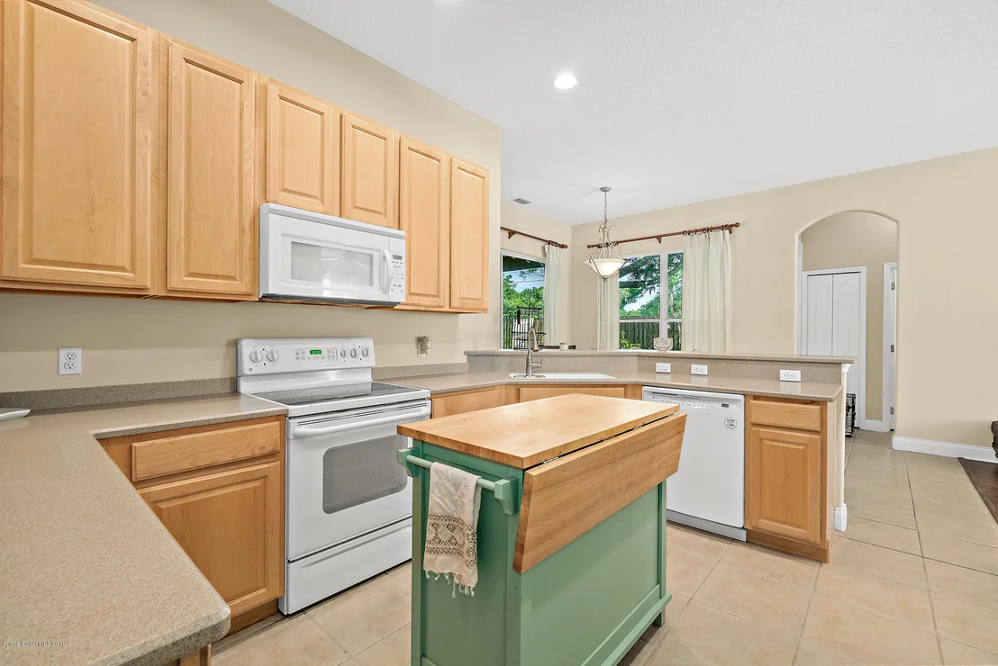 Photo of 2183 Woodfield Circle