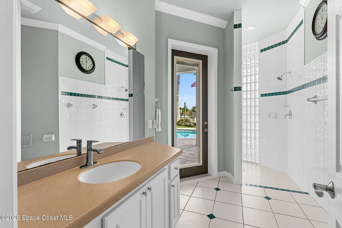 Photo of 1675 Bay Shore Drive
