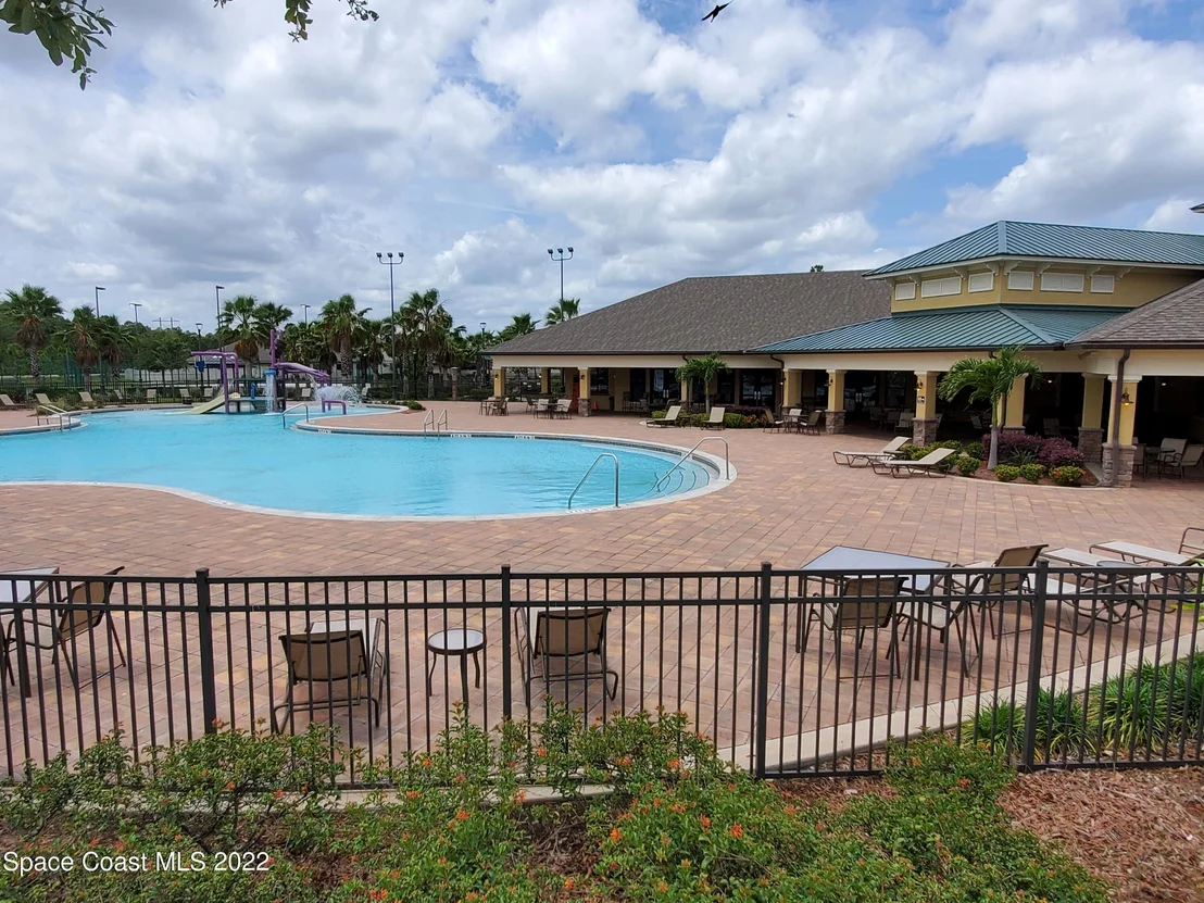 Photo of 800 Fiddleleaf Circle