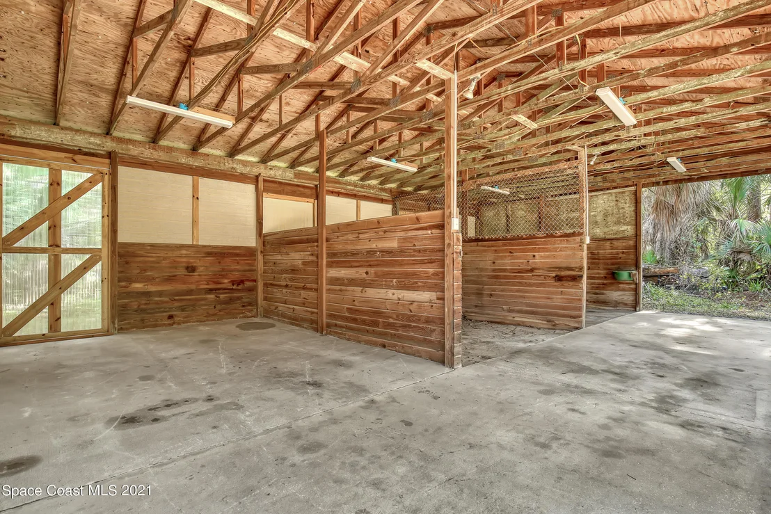 Photo of 2502 Meadow Lane