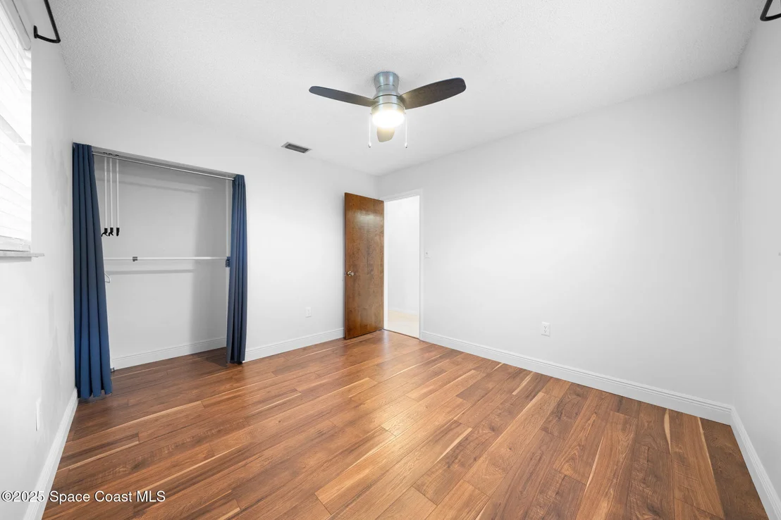 Photo of 611 Dundee Circle