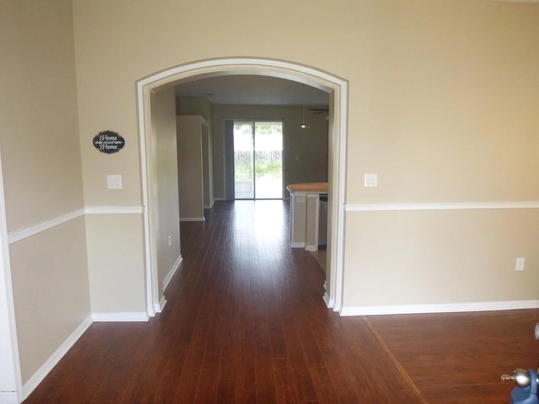 Photo of 4270 Mac Tavish Street