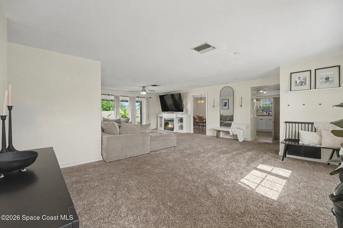Photo of 2355 Reef Avenue