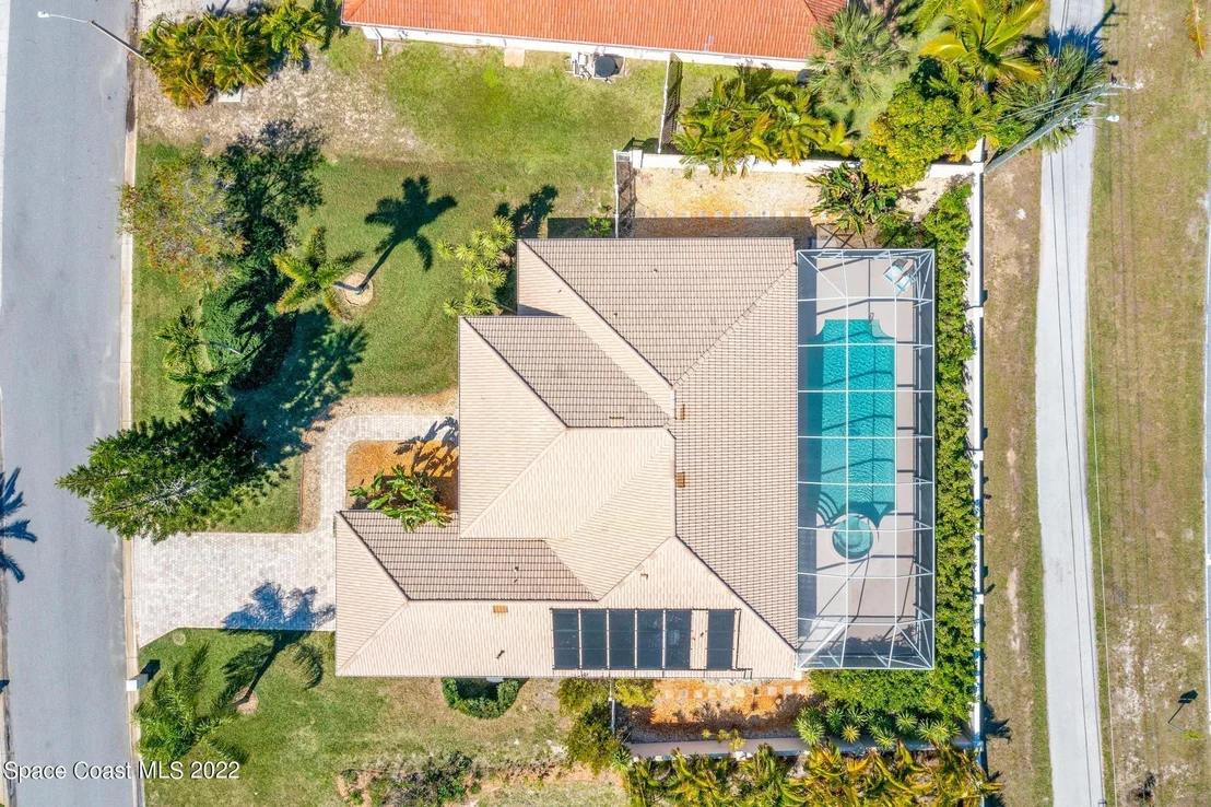 Photo of 2001 Neptune Drive