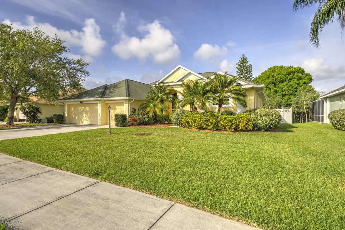 Photo of 1662 Long Pine Road