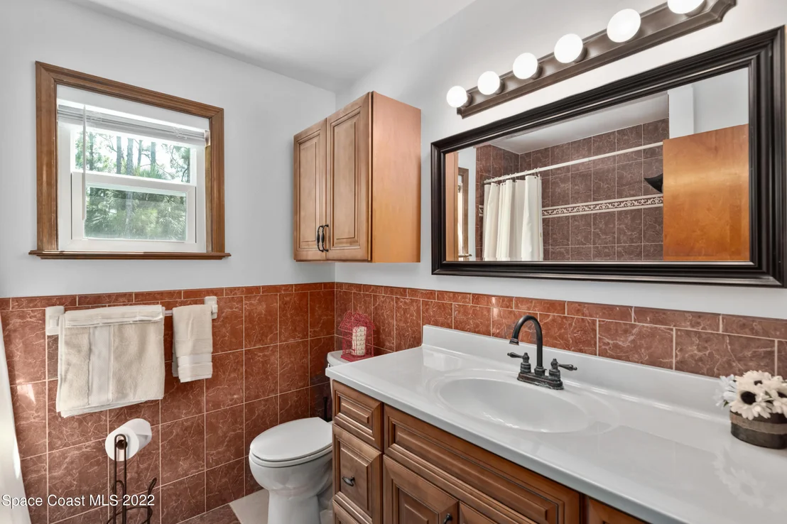 Photo of 3925 Milwaukee Avenue