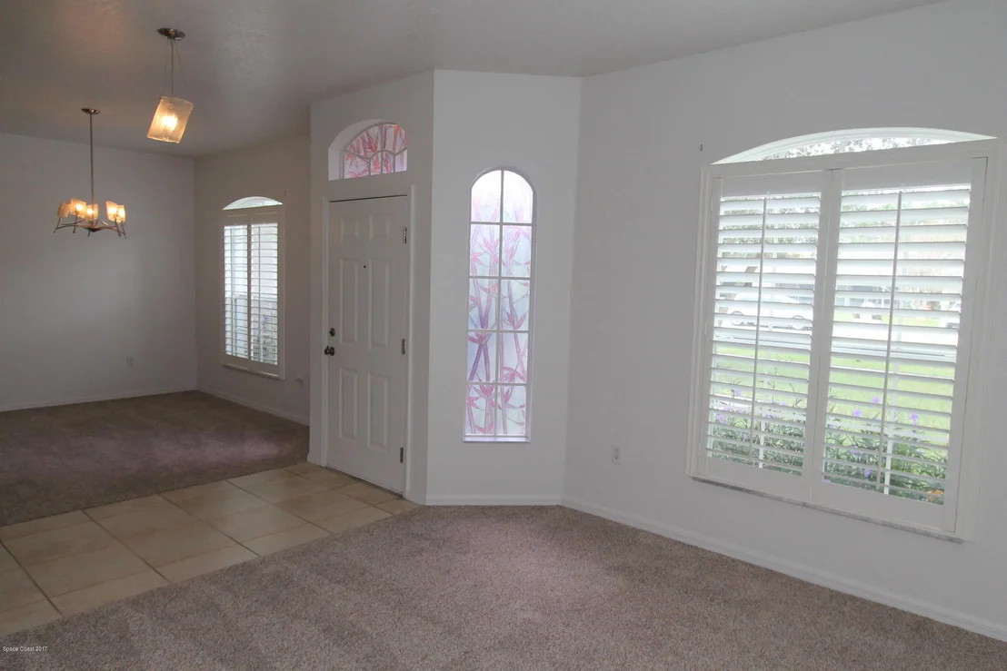 Photo of 6175 Grissom Parkway