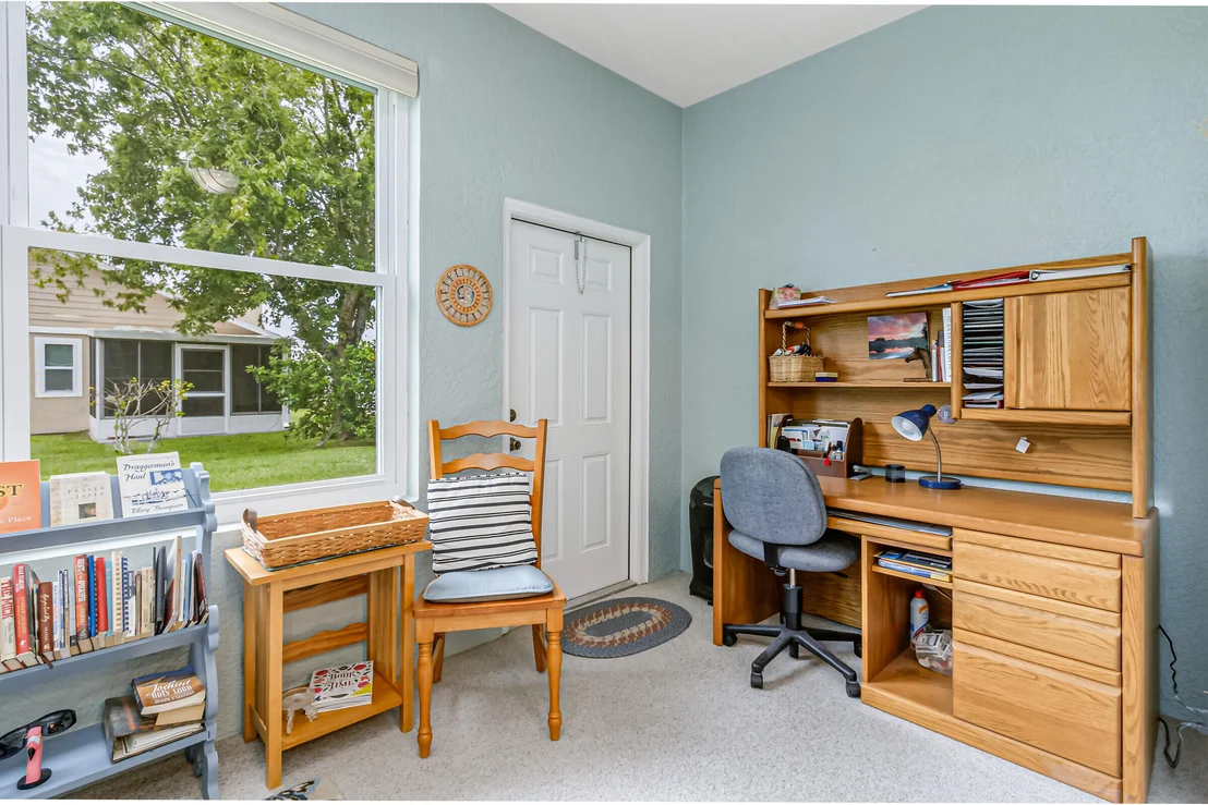 Photo of 937 S Fork Circle
