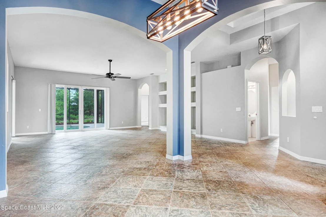 Photo of 2801 Englewood Drive