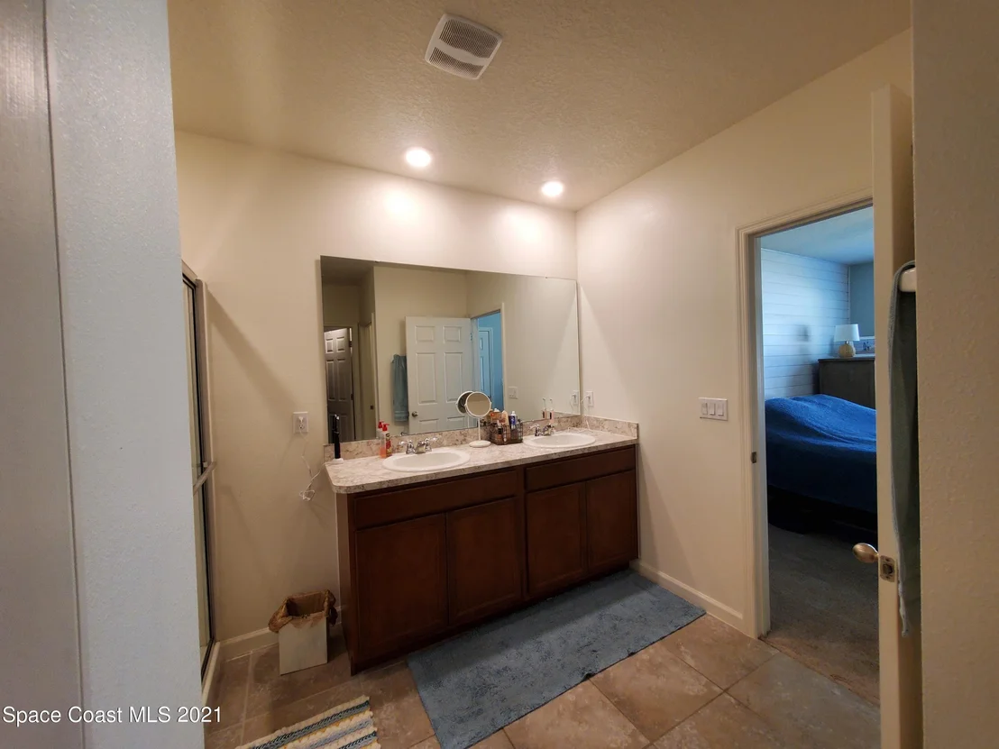Photo of 630 Forest Trace Circle