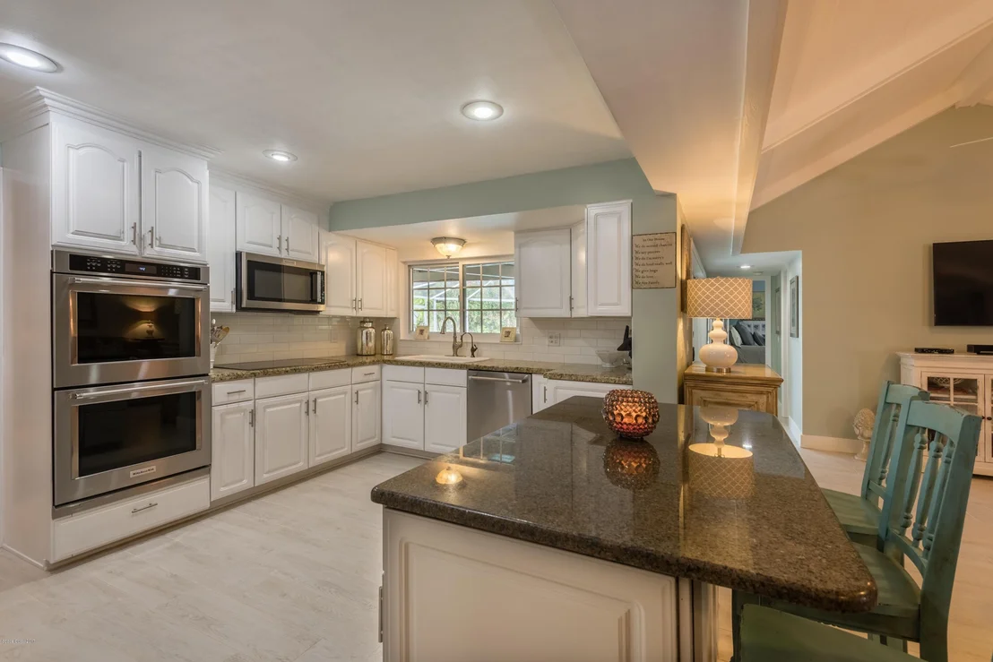 Photo of 491 Pine Needles Court