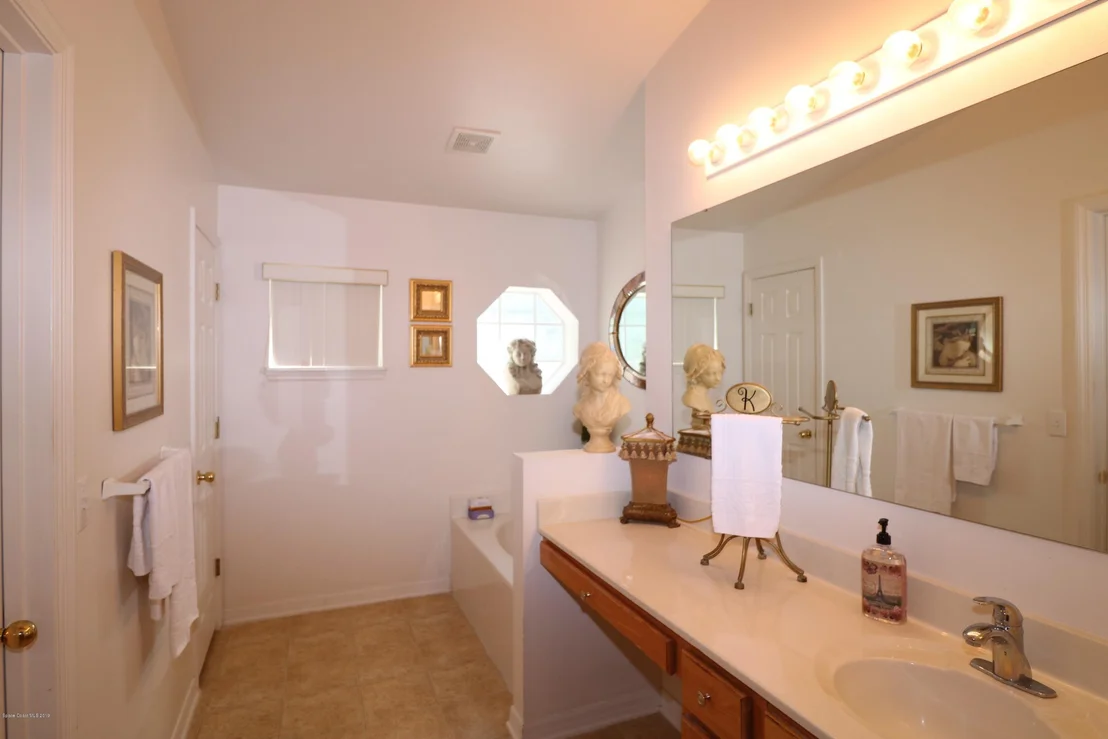 Photo of 779 Macon Drive