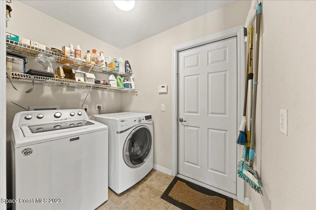 Photo of 704 La Veta Drive