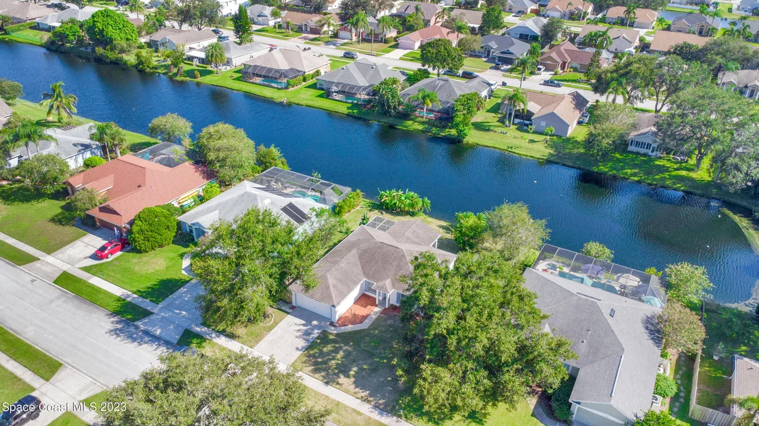 Photo of 1019 Jacaranda Circle