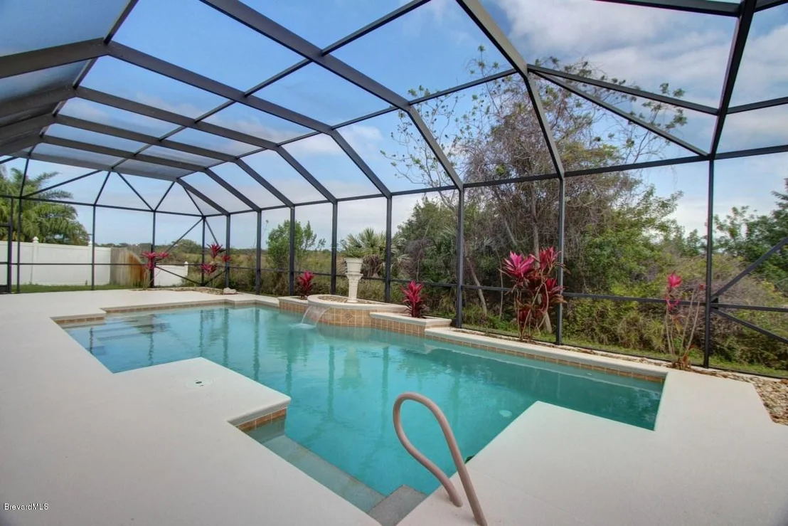 Photo of 3316 Peninsula Circle