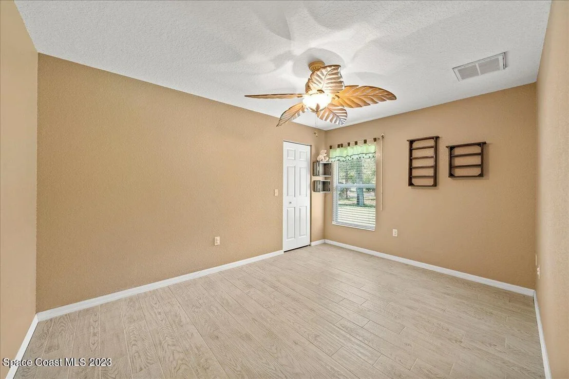 Photo of 704 La Veta Drive