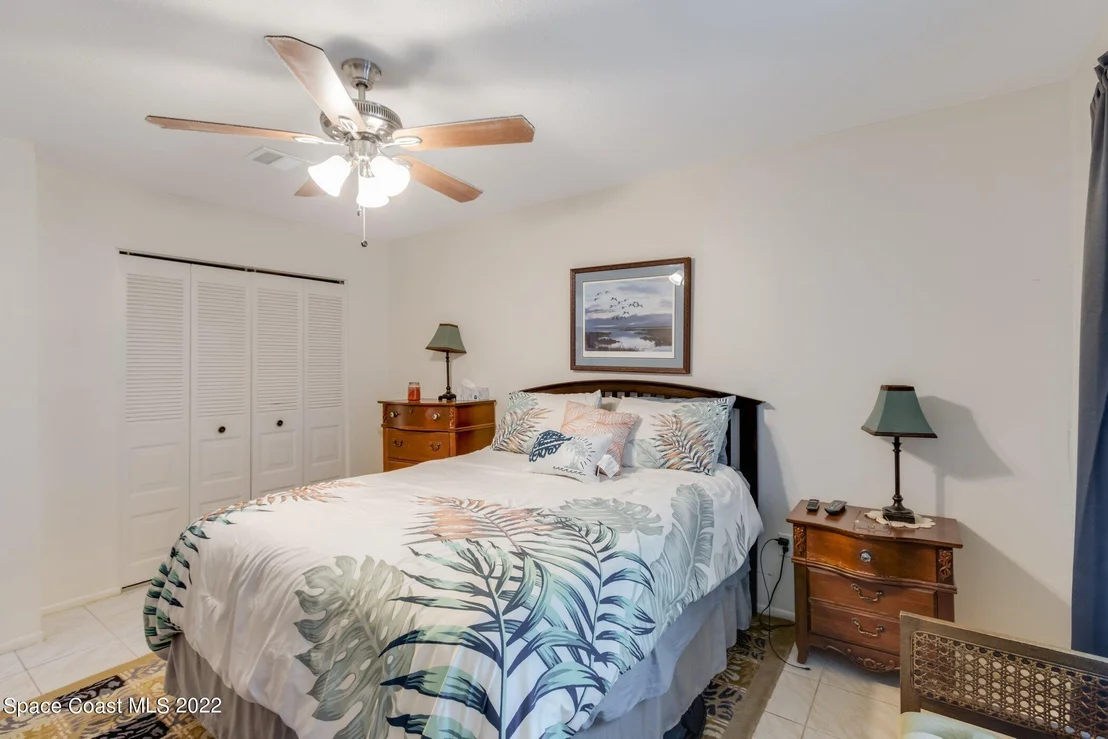 Photo of 1124 Hooper Avenue NE