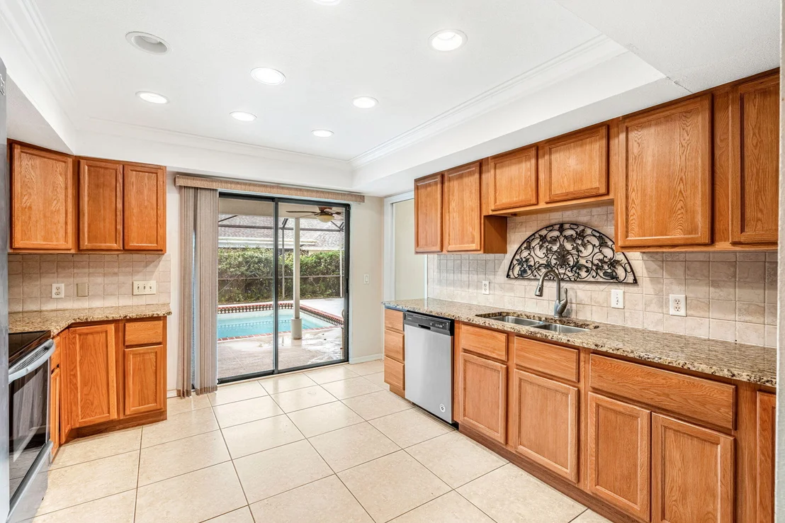 Photo of 1645 Figtree Drive