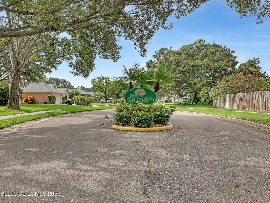 Photo of 4255 Wood Haven Drive