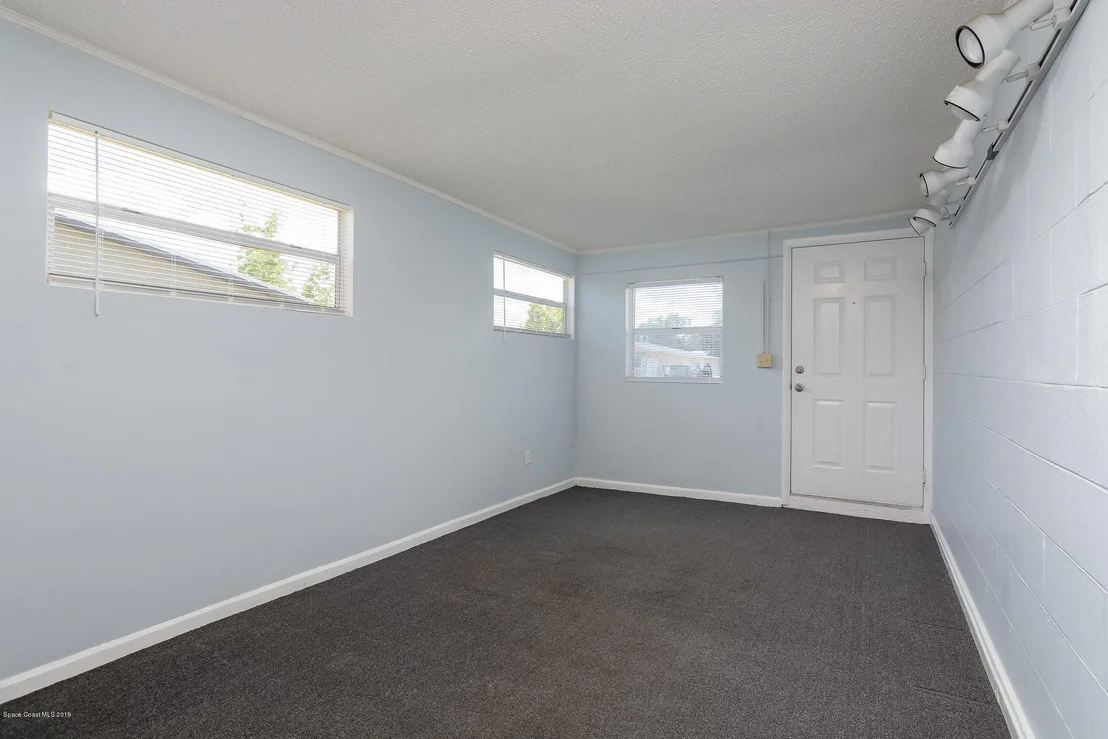 Photo of 4385 Thistleberry Drive