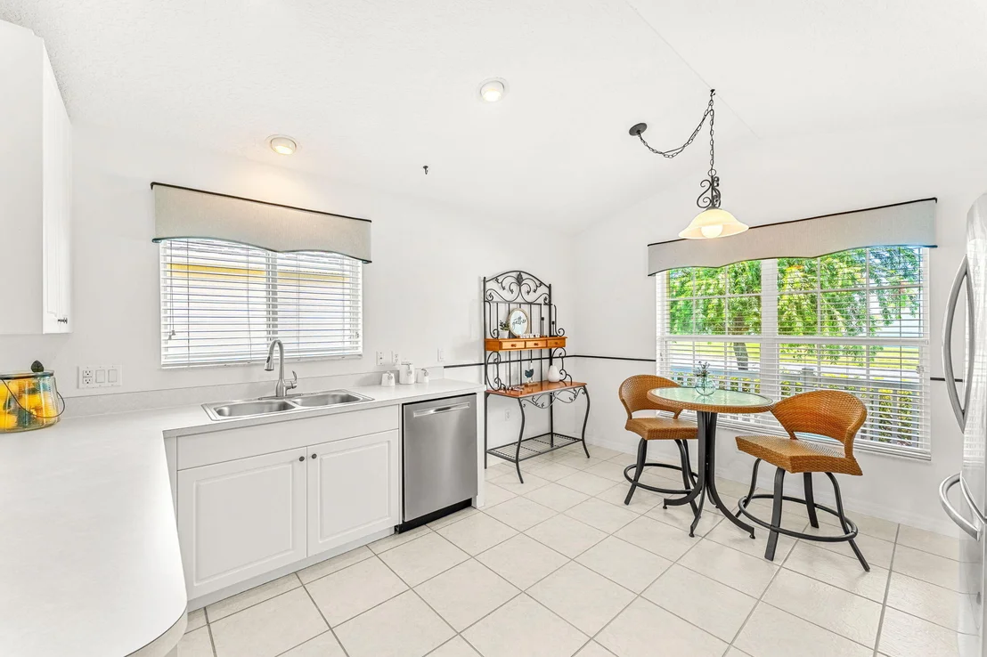 Photo of 921 Indian Oaks Drive