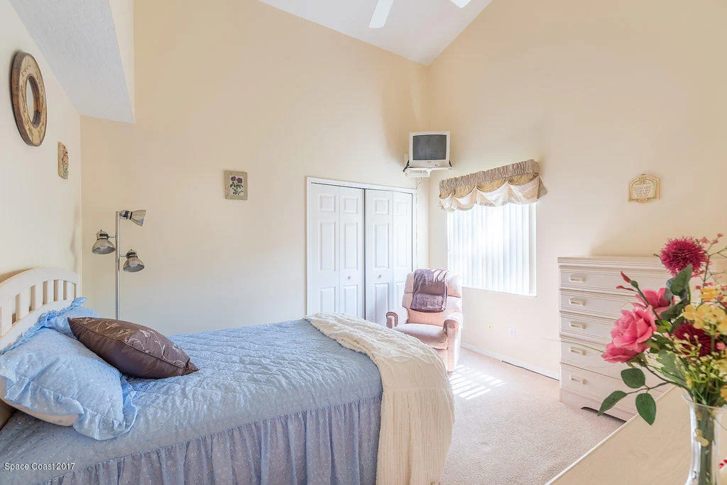 Photo of 993 Osprey Drive