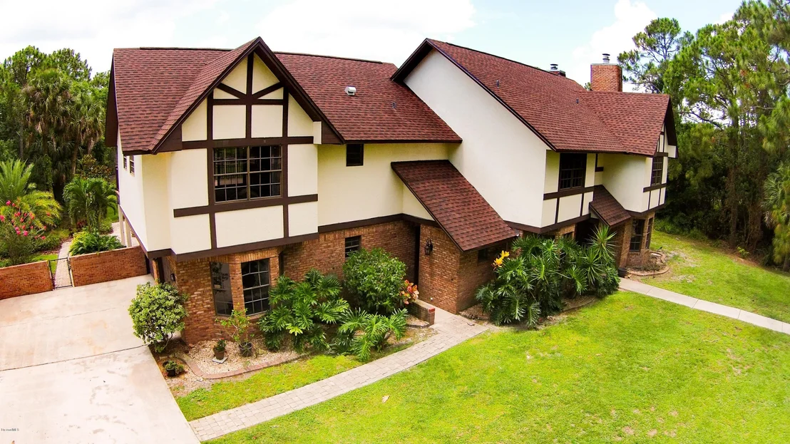 Photo of 4565 Lake Washington Road
