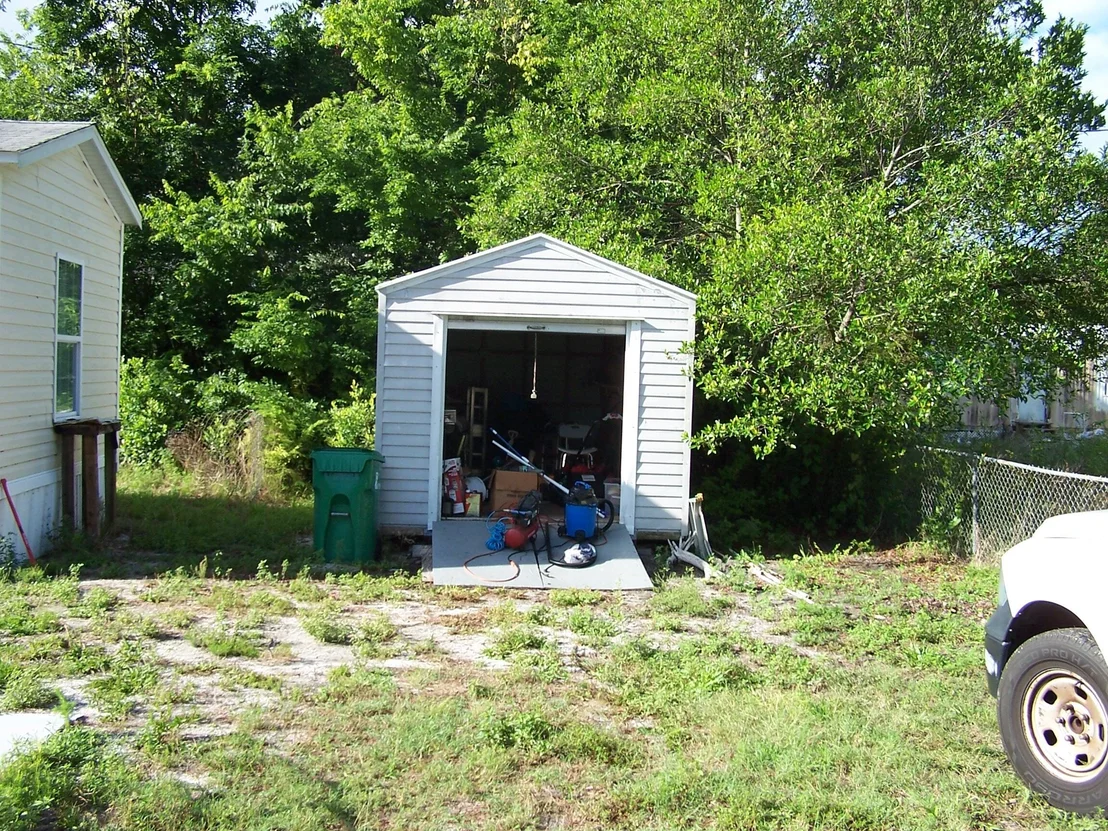 Photo of 323 Booth Street