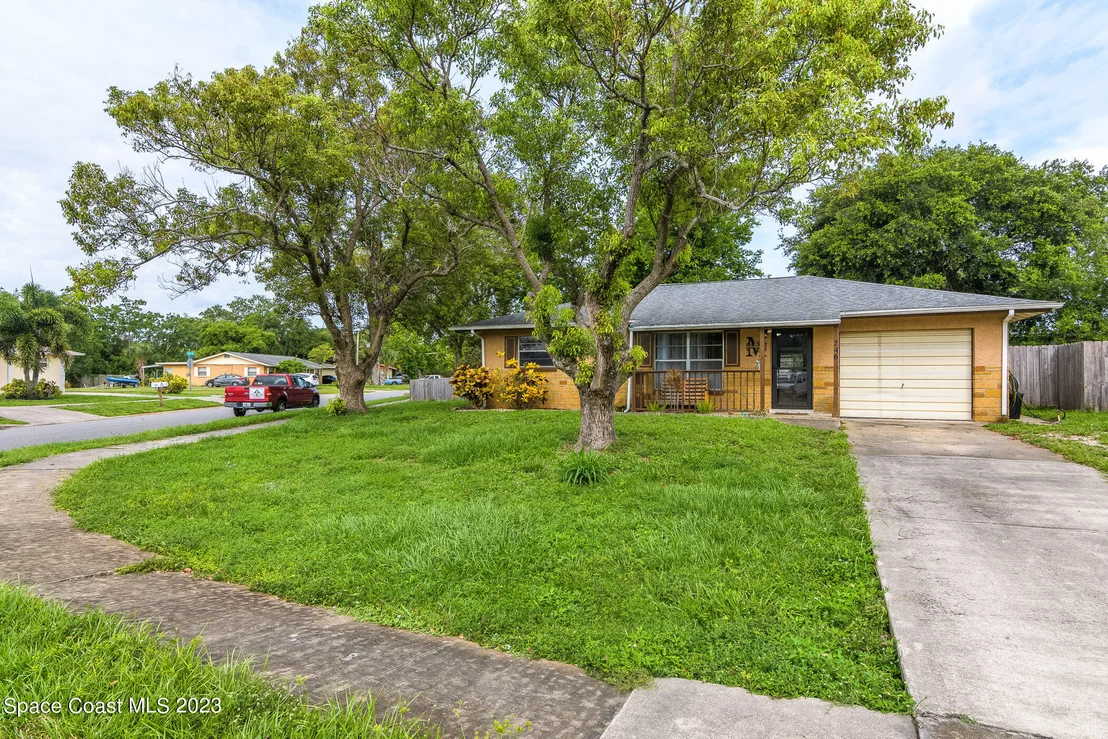 Photo of 746 Venus Drive