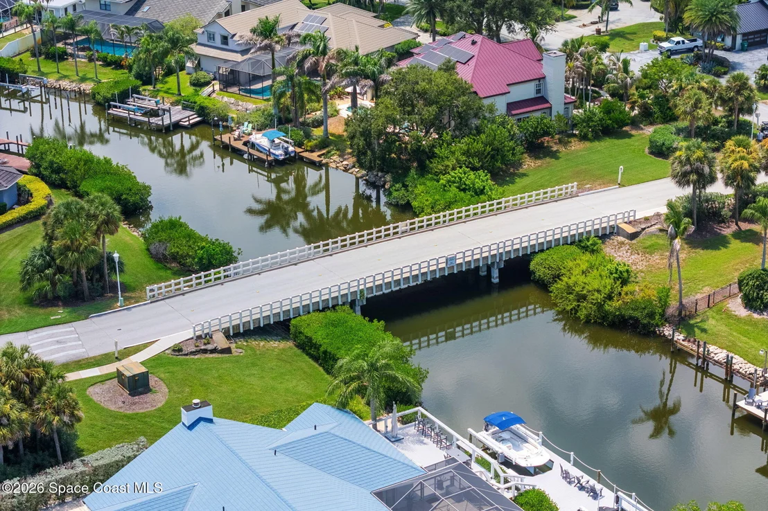 Photo of 100 Lanternback Island Drive