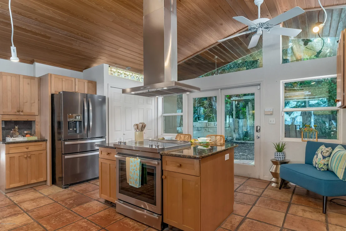 Photo of 4445 N Indian River Drive