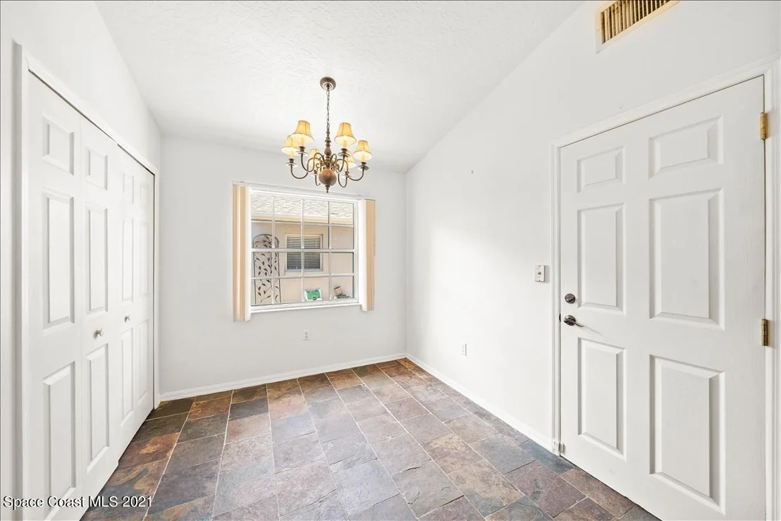 Photo of 2406 Saint Johns Lane