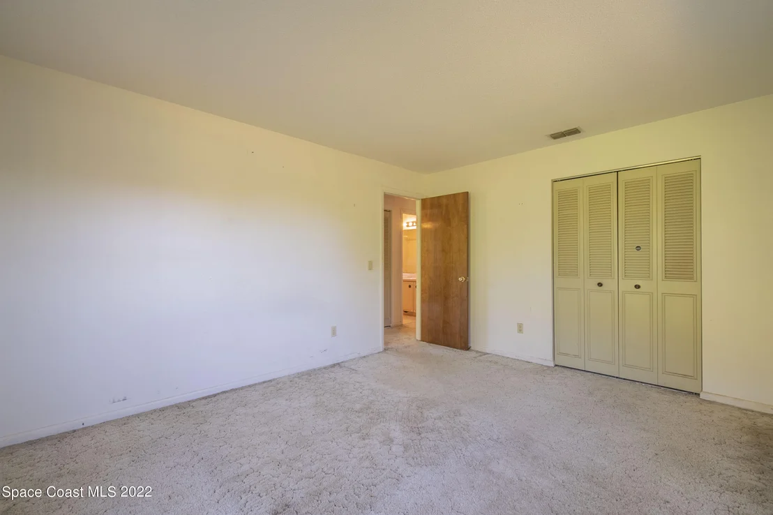 Photo of 936 Clayton Drive