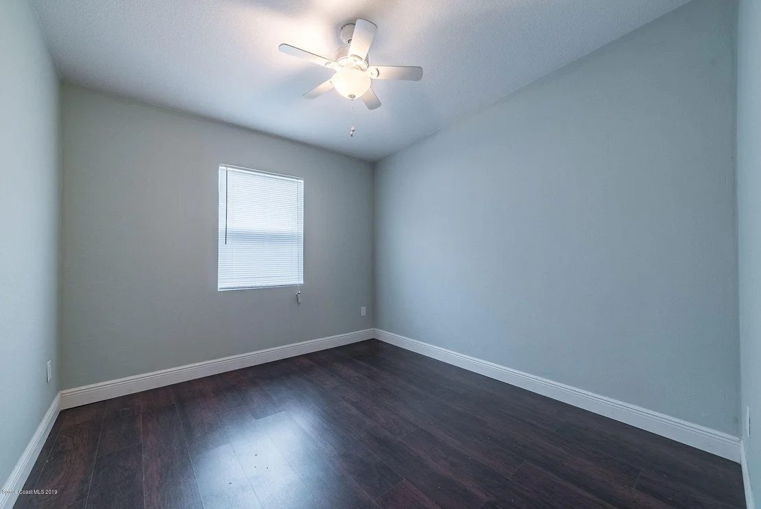 Photo of 954 Bianca Drive NE