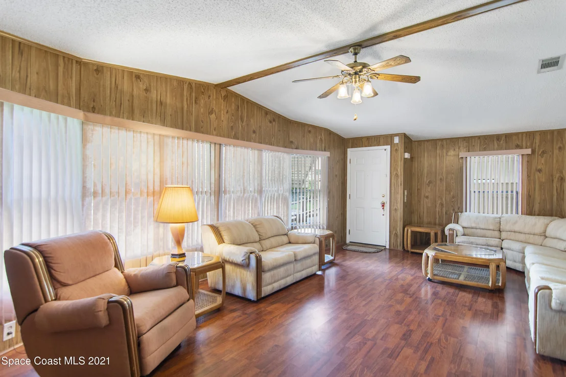 Photo of 526 Akee