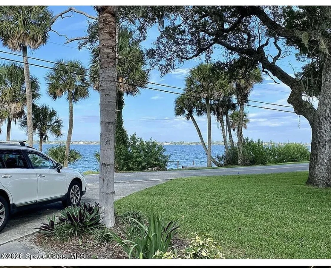 Photo of 1841 Rockledge Drive