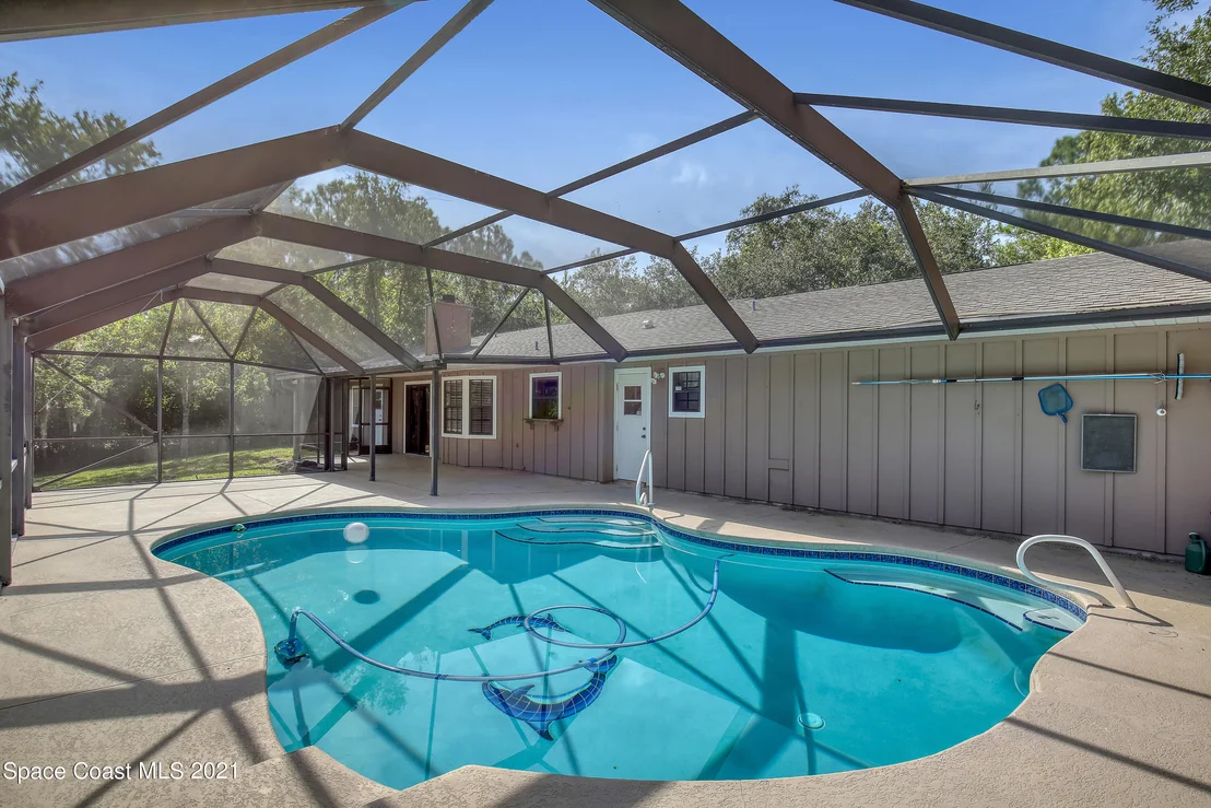 Photo of 4240 Deerwood Trail