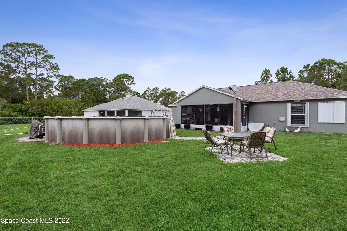 Photo of 816 Tedder Road SE